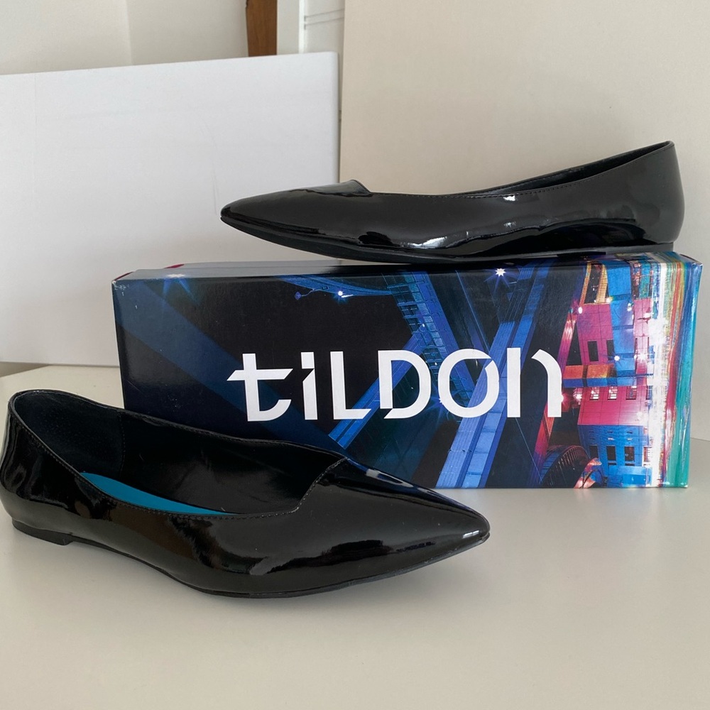 Tildon Dash Black Faux Patent Leather Flats - 9M